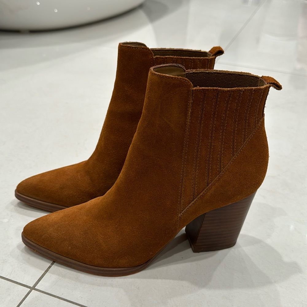 Marc fisher boots